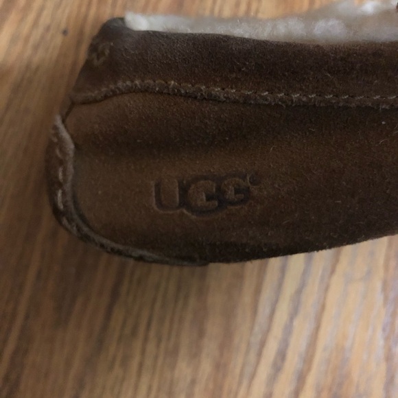 UGG loafers Size 8 - Picture 3 of 5